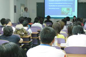 中国传媒大学东南亚留学2+2国际本科